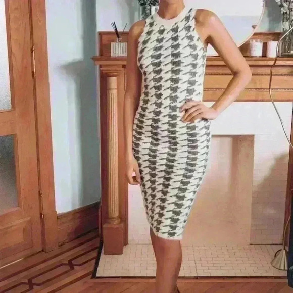 Brown Fuzzy Knit Houndstooth Bodycon Dress - Picture 9 of 10